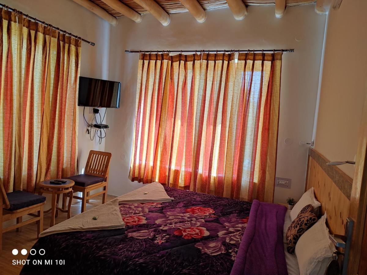 The Mir Villa Ladakh Leh Bagian luar foto
